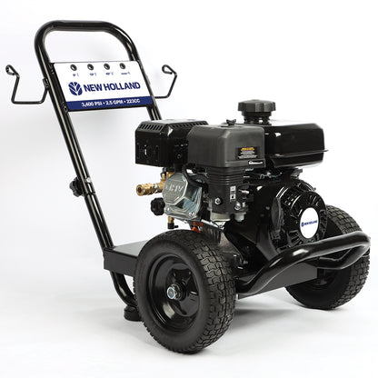 New Holland 3,400PSI 2.5GPM Cold Water Gas Pressure Washer