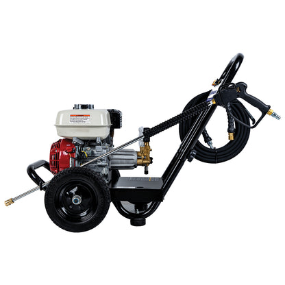 New Holland 3,800PSI 2.5GPM Cold Water Gas Pressure Washer